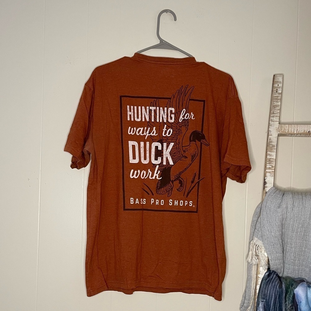 Men’s Bass Pro Shop T-Shirt | Burnt Orange | Size L | Gently Worn